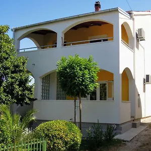 apartment-natali-zadar.hotelinzadar.com/
